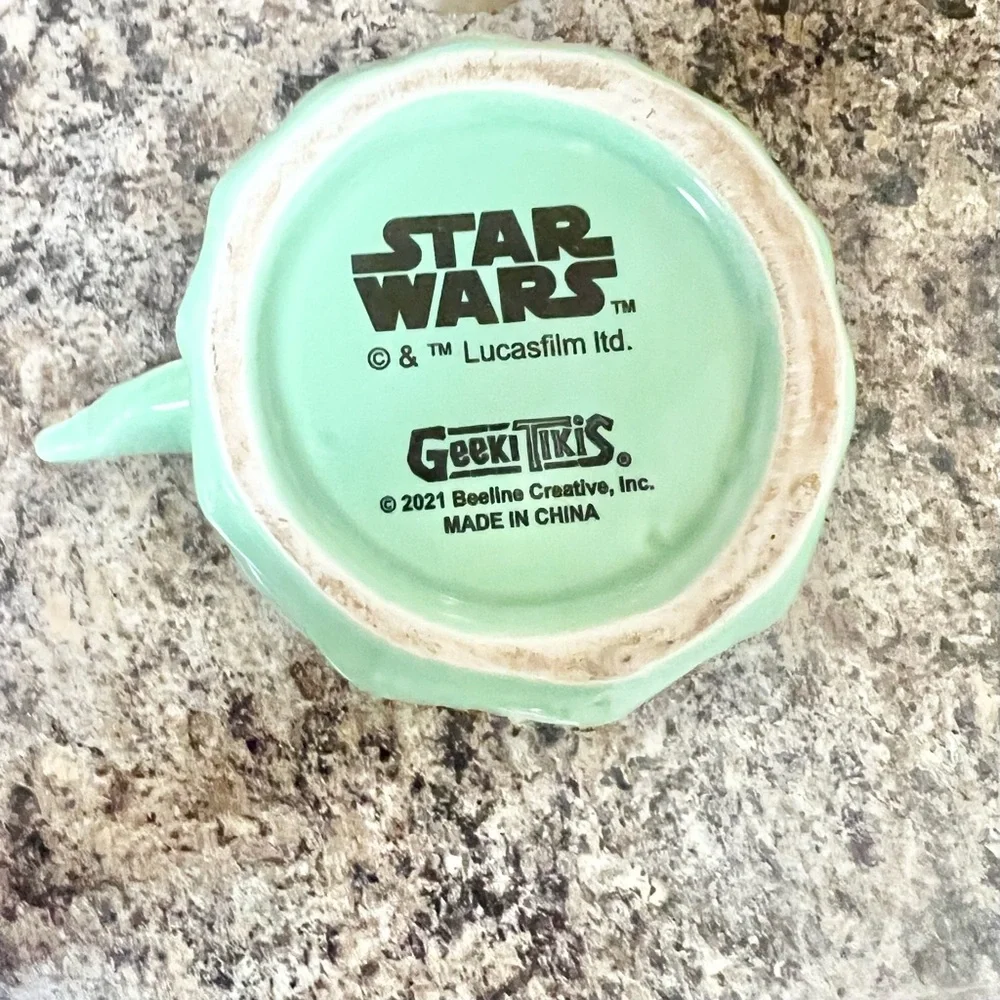 Brand New Star Wars Yoda Ceramic Green Mug